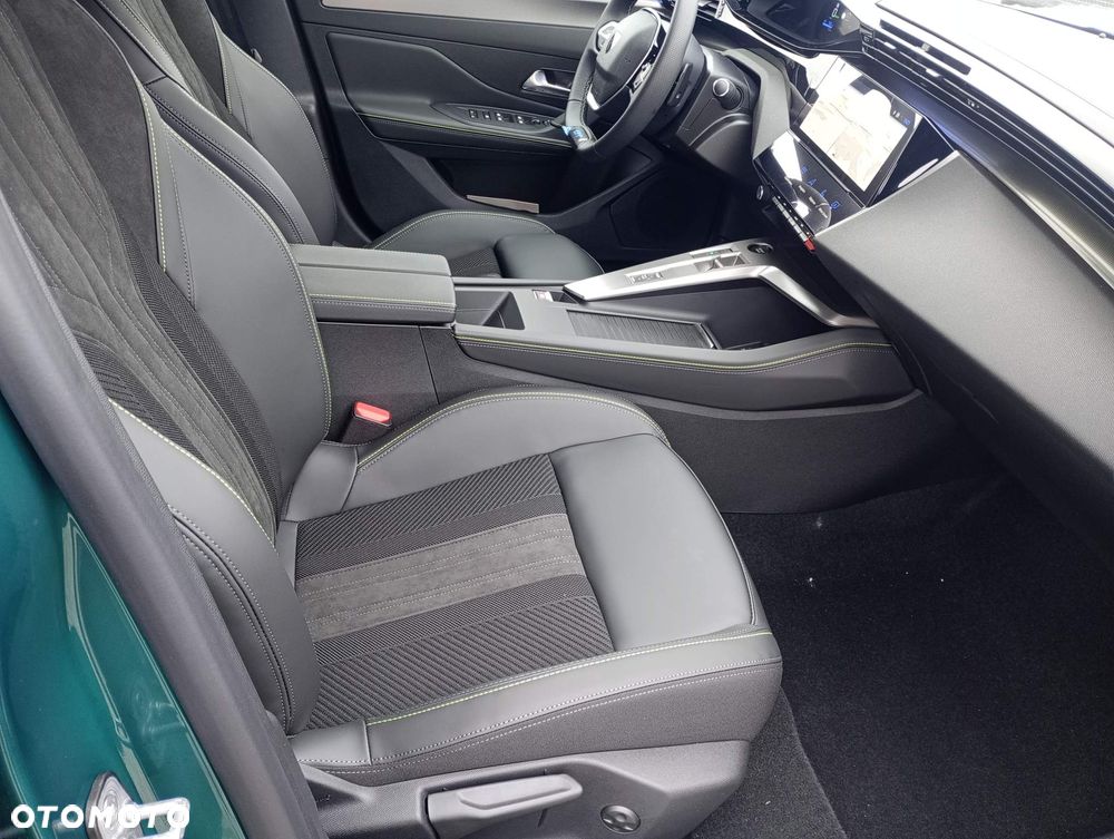 Peugeot 308 54kWh GT - 13