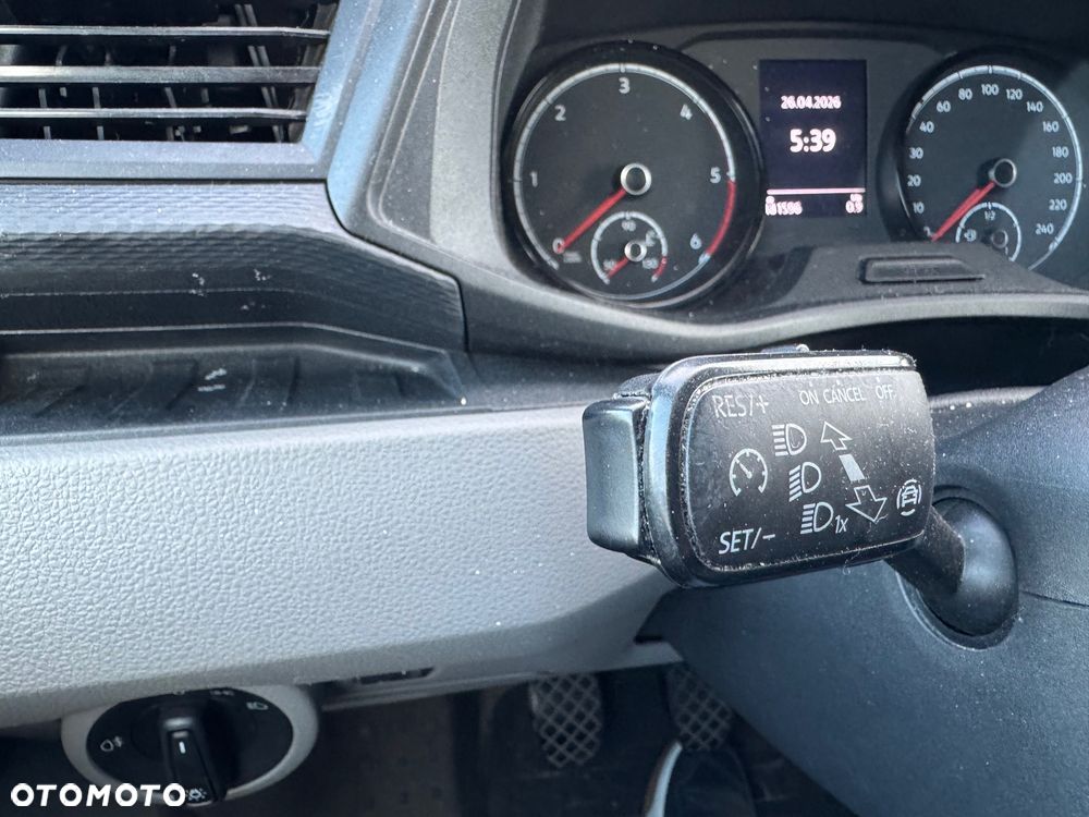 Volkswagen Transporter - 13