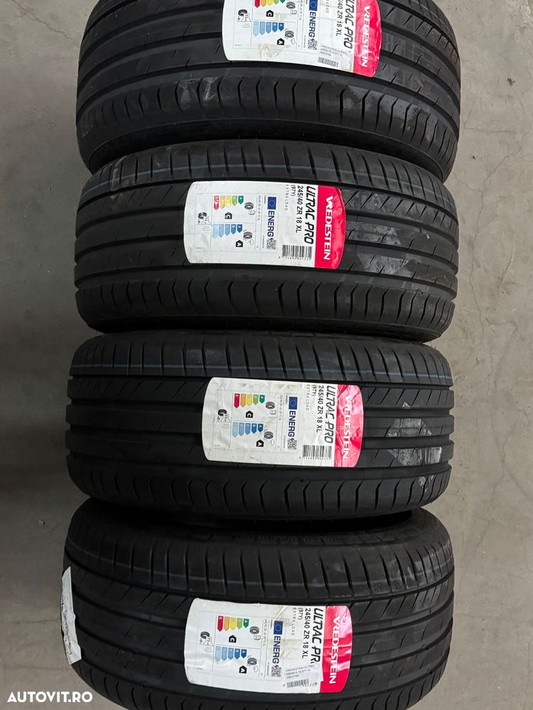 Vând 4 anvelope 245/40/18 vredestein de vară noi