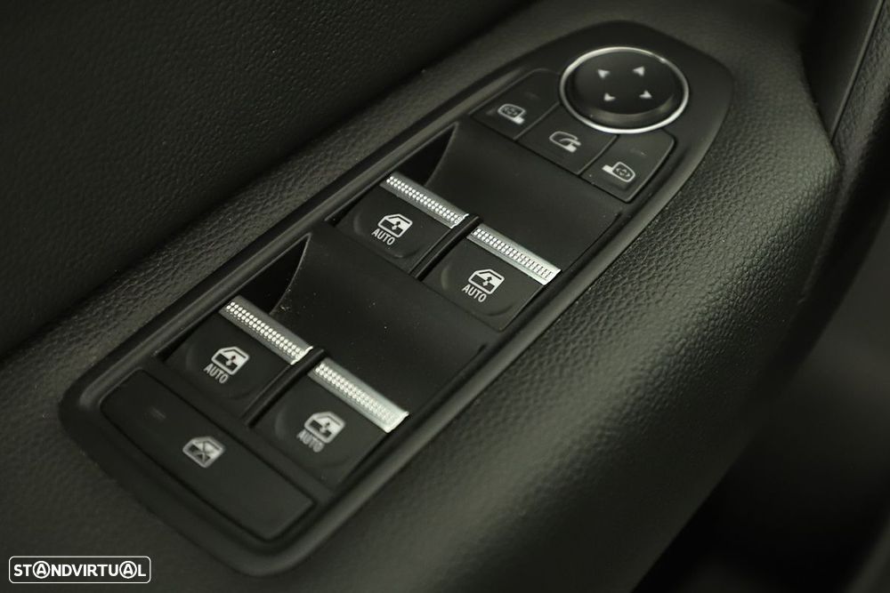 Renault Captur 1.0 TCe Techno Bi-Fuel - 21