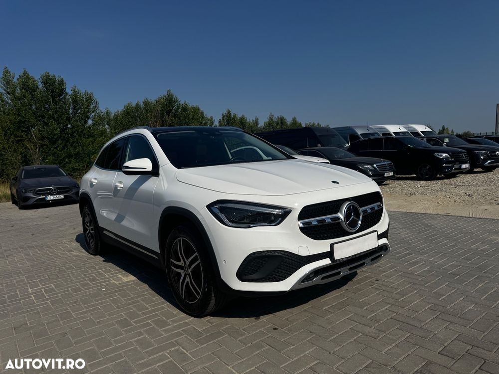 Mercedes-Benz GLA 200 d Aut. - 8