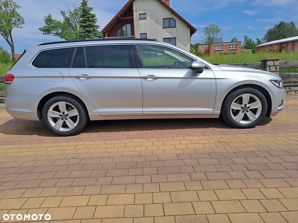 Volkswagen Passat Variant 2.0 TDI DSG (BlueMotion Technology) Comfortline - 8