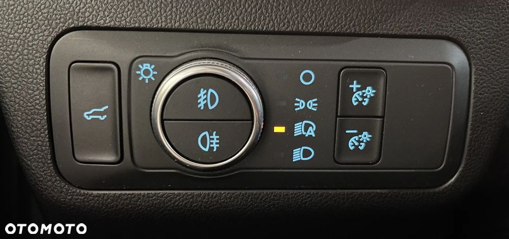 Ford Kuga 2.5P PHEV FWD ST-Line X - 25