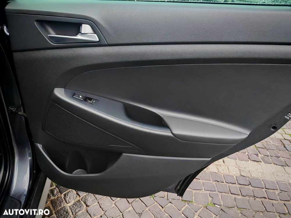 Hyundai Tucson 1.6 T-GDi 4WD 7DCT Premium - 11