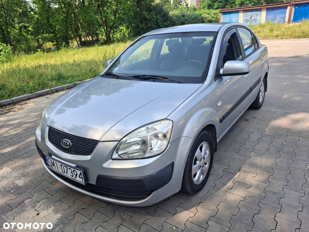 Kia Rio 1.4 Family + - 1