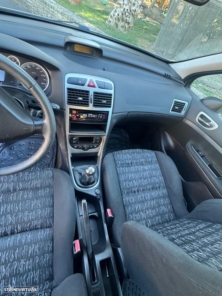 Peugeot 307 - 6