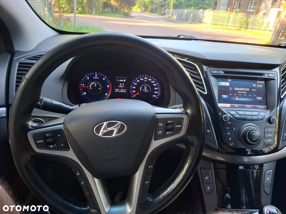 Hyundai i40 1.7 CRDi Comfort + - 7