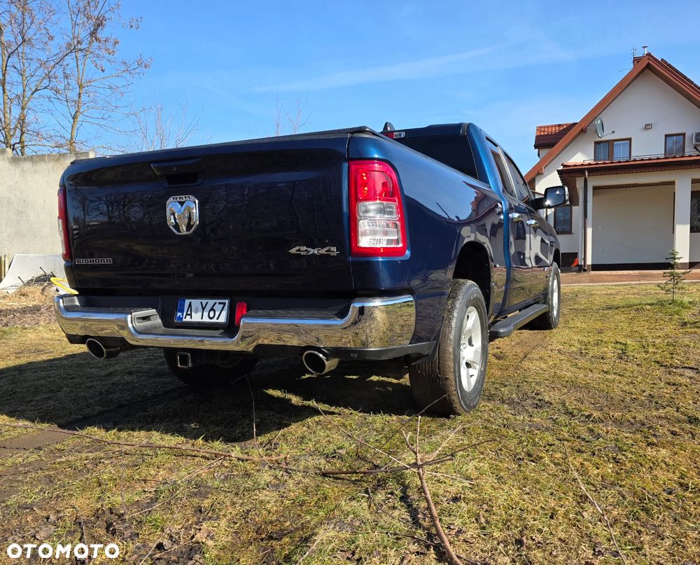 RAM 1500 5.7 Quad Cab Bighorn - 19