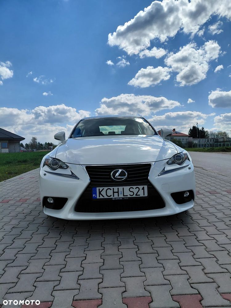 Lexus IS 200t Elegance - 1