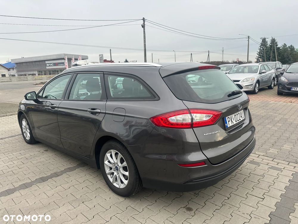 Ford Mondeo 1.5 EcoBoost Ambiente Plus - 4