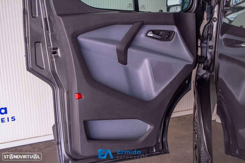 Ford Transit Custom - 27