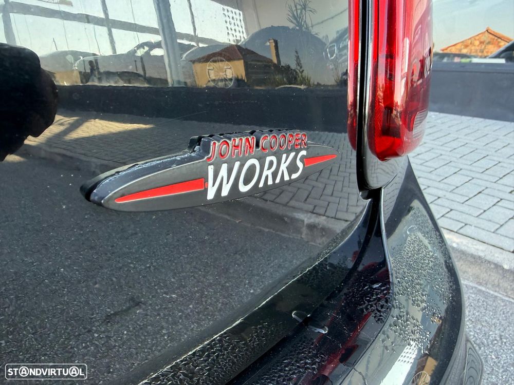 MINI 3 Portas John Cooper Works Aut. - 40