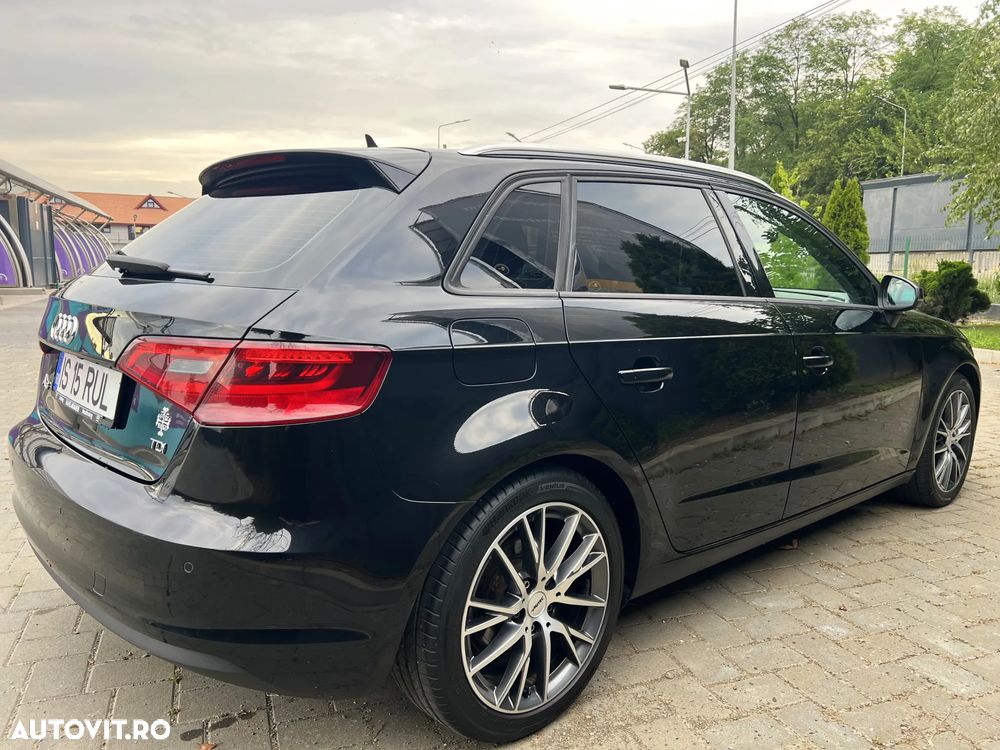 Audi A3 2.0 TDI Stronic Attraction - 5