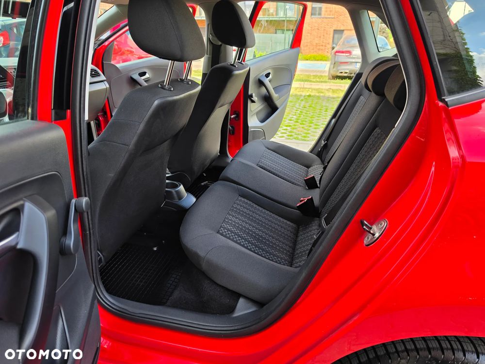 Volkswagen Polo 1.0 Trendline Perfectline - 21