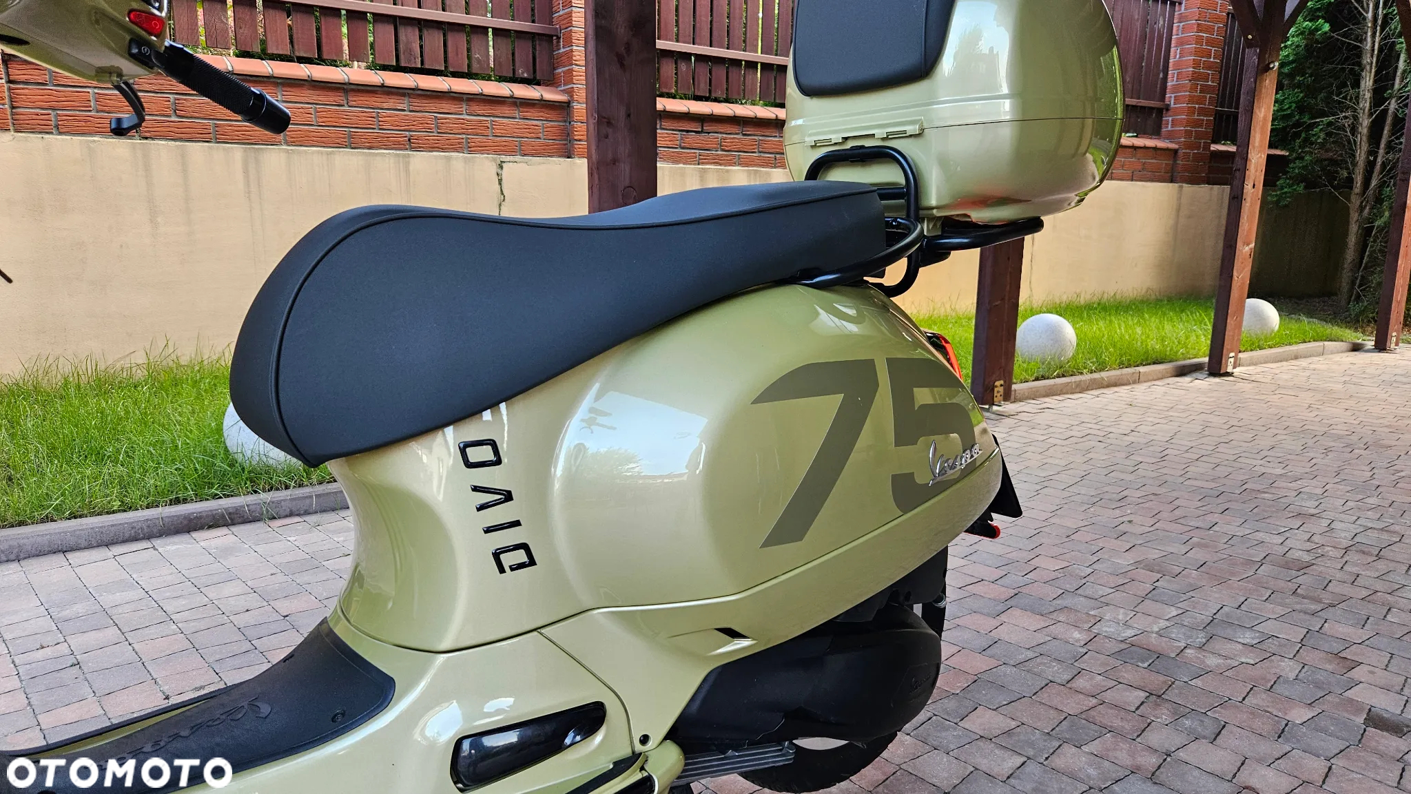 Piaggio Vespa - 4