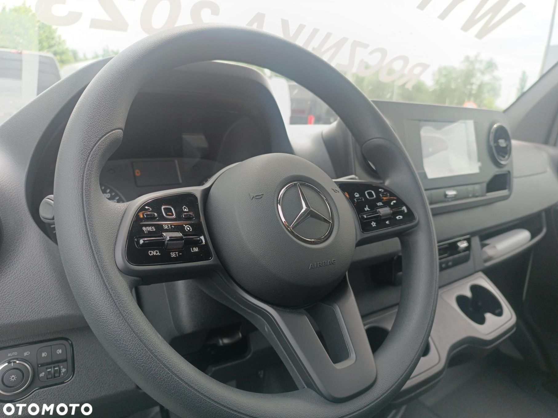 Mercedes-Benz sprinter - 10