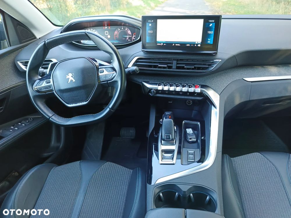 Peugeot 3008 1.2 PureTech Allure Pack S&S EAT8 - 18