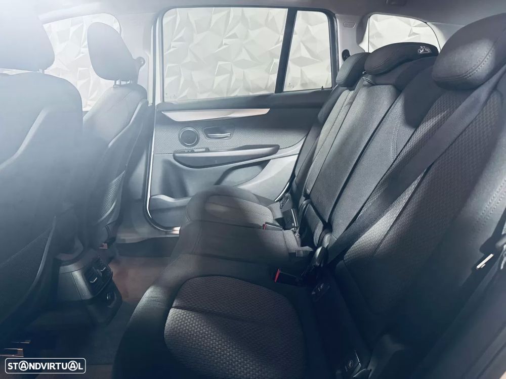 BMW 218 Gran Tourer d Aut. Luxury Line - 22