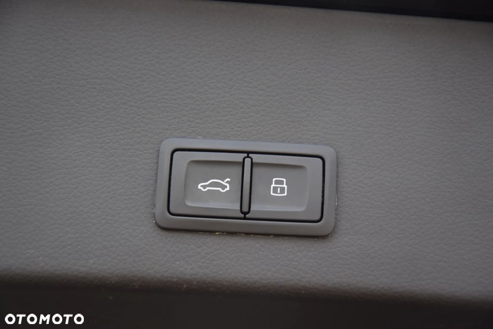Audi A6 Avant 2.0 TDI ultra - 27