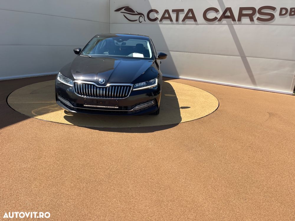 Skoda Superb 2.0 TDI DSG Premium Edition - 2