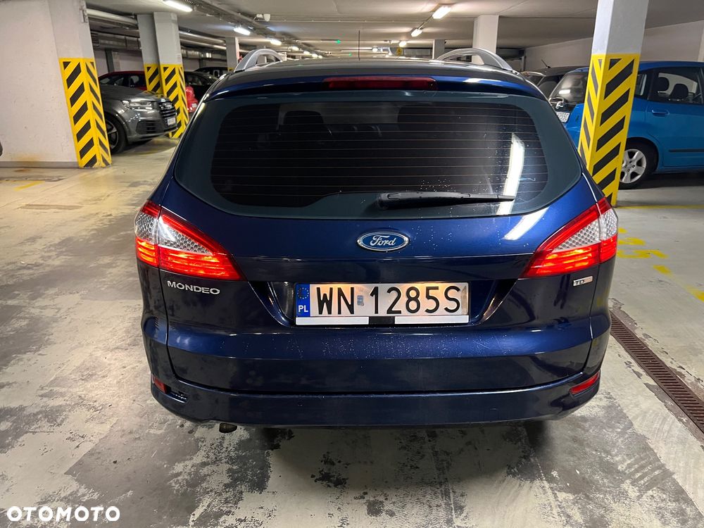 Ford Mondeo - 4