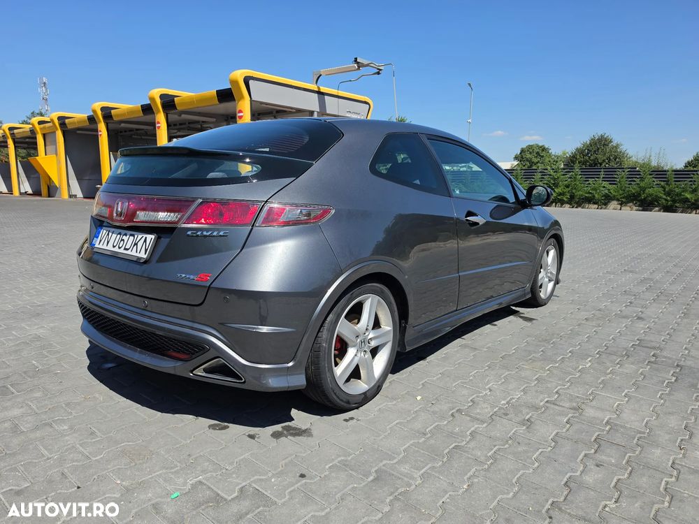 Honda Civic 1.4 i-VTEC Sport - 4