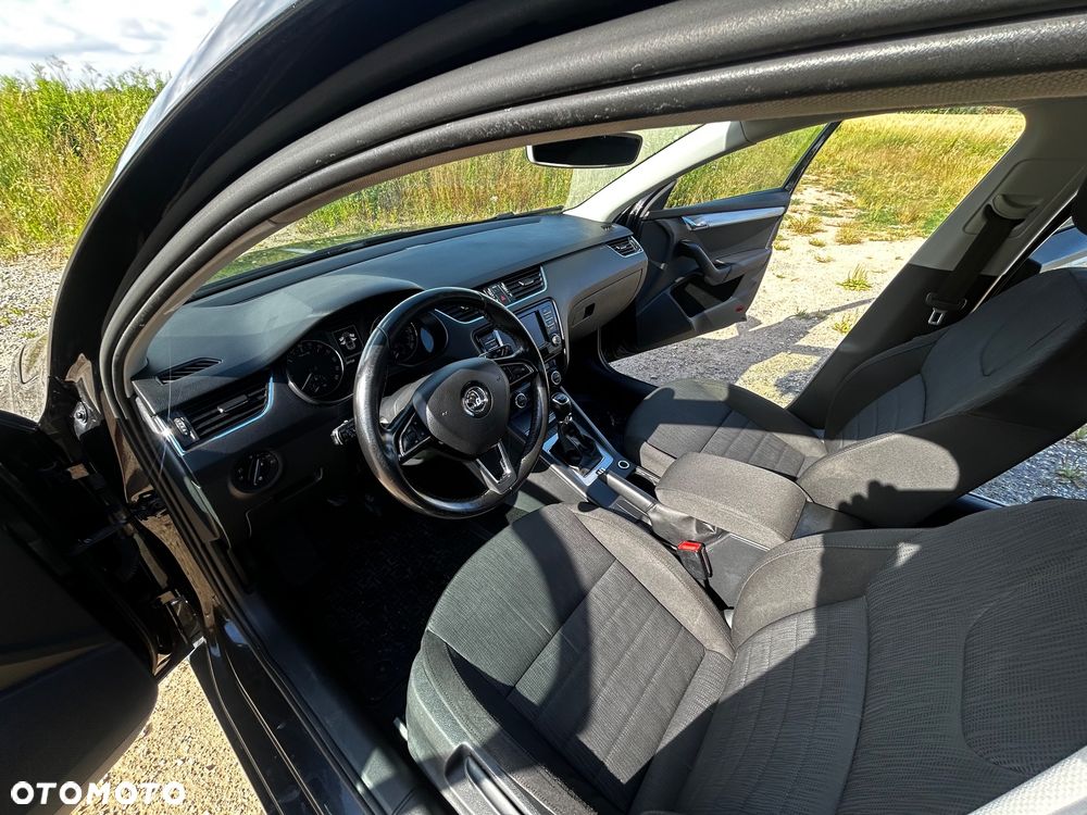 Skoda Octavia 2.0 TDI Style - 14