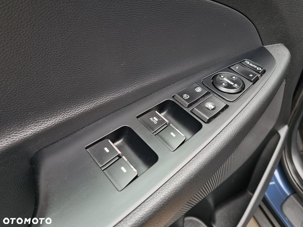 Hyundai Tucson - 8