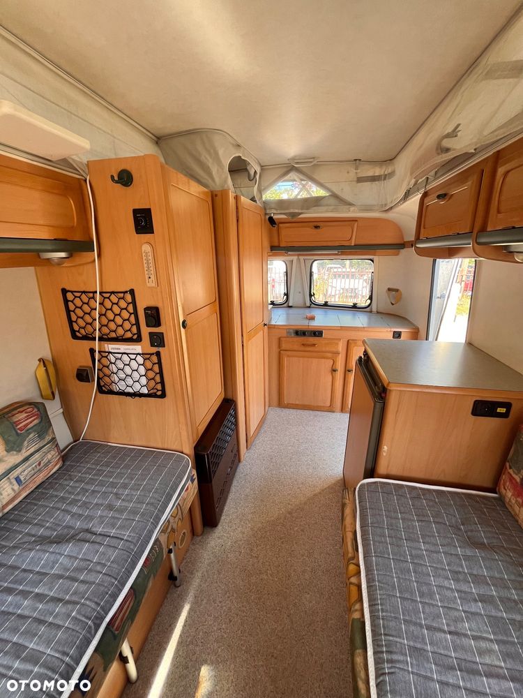 Hymer-Eriba ERIBA TOURING TRITON 420 - 12