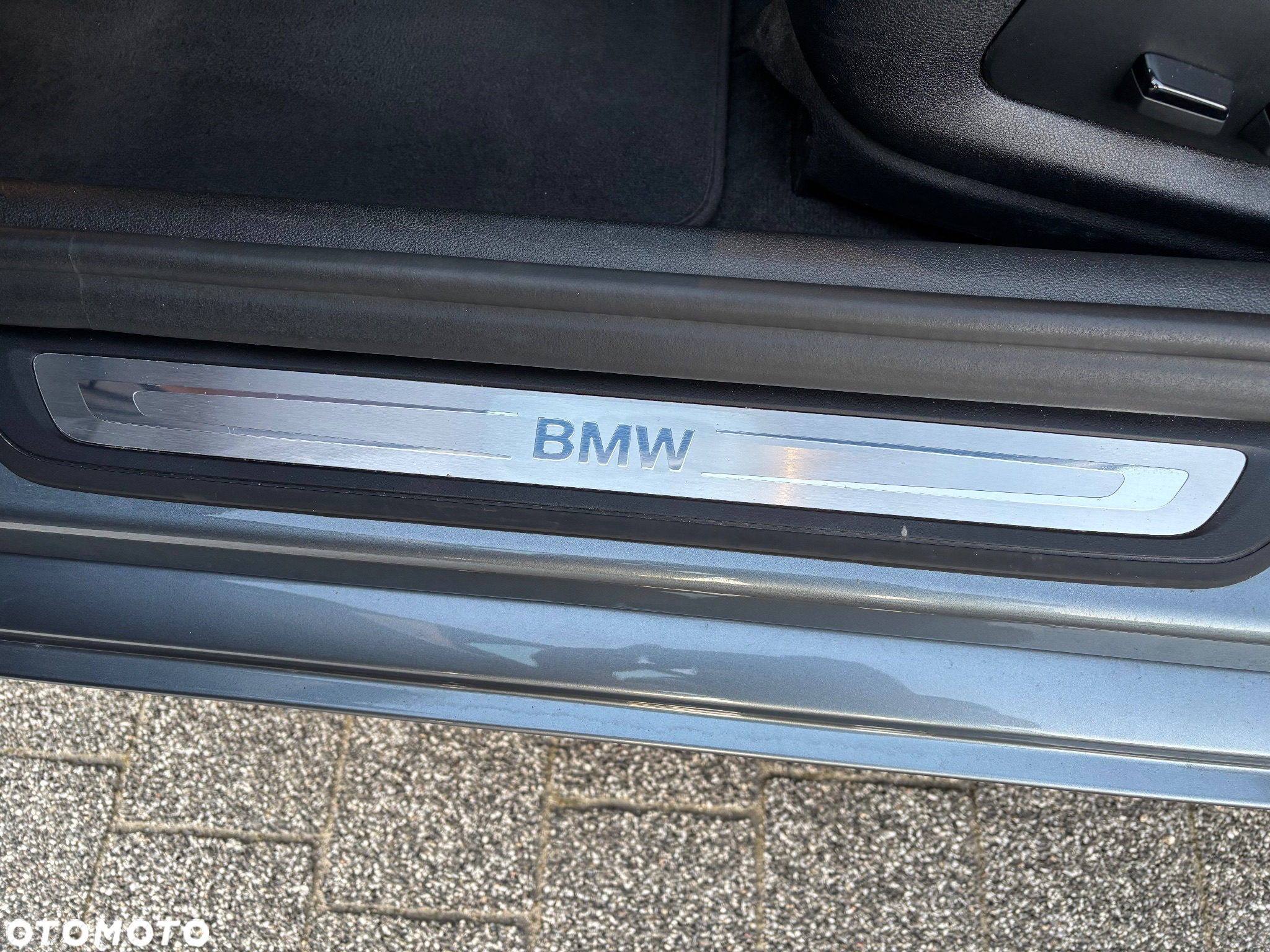 BMW Seria 5 520d Touring Luxury Line - 13