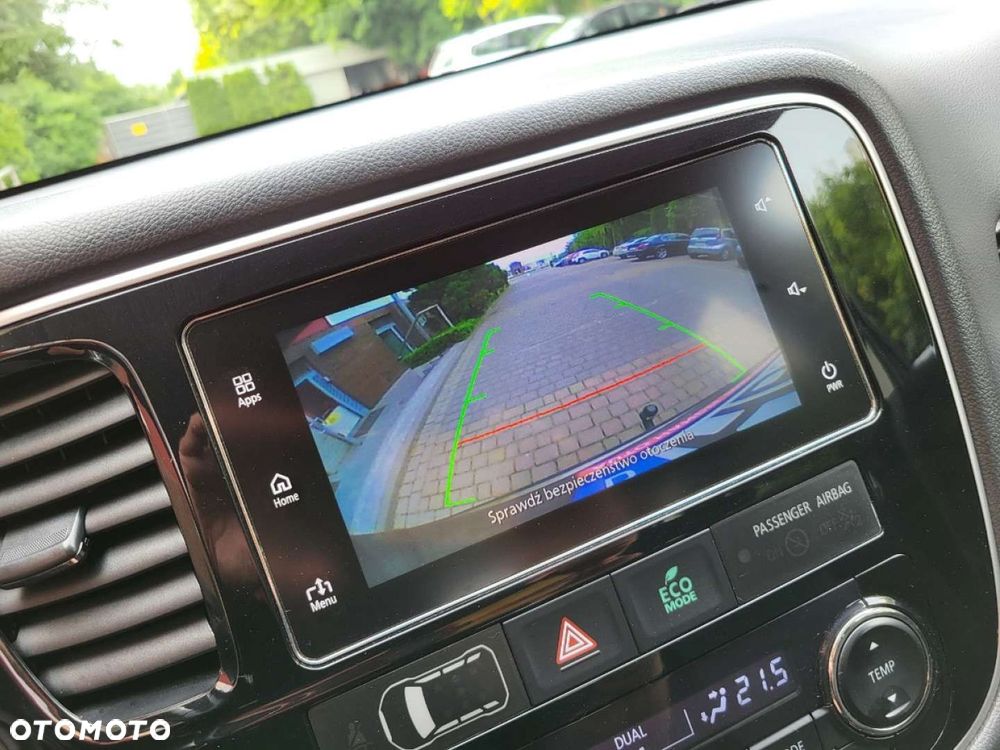 Mitsubishi Outlander - 15