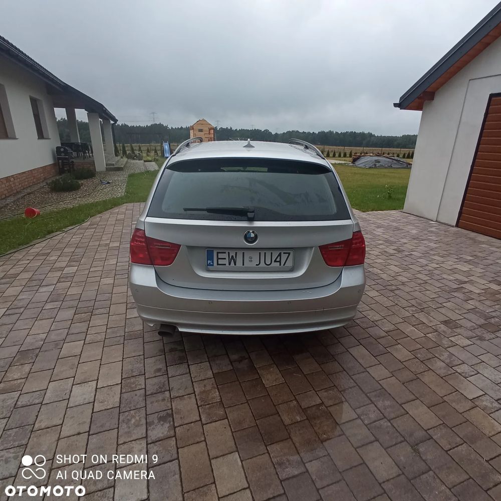 BMW Seria 3 318d - 8