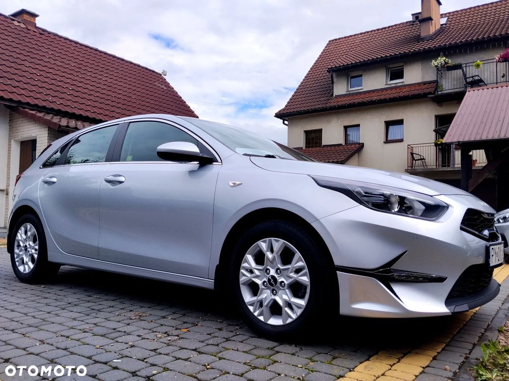 Kia Ceed 1.5 T-GDI M - 2