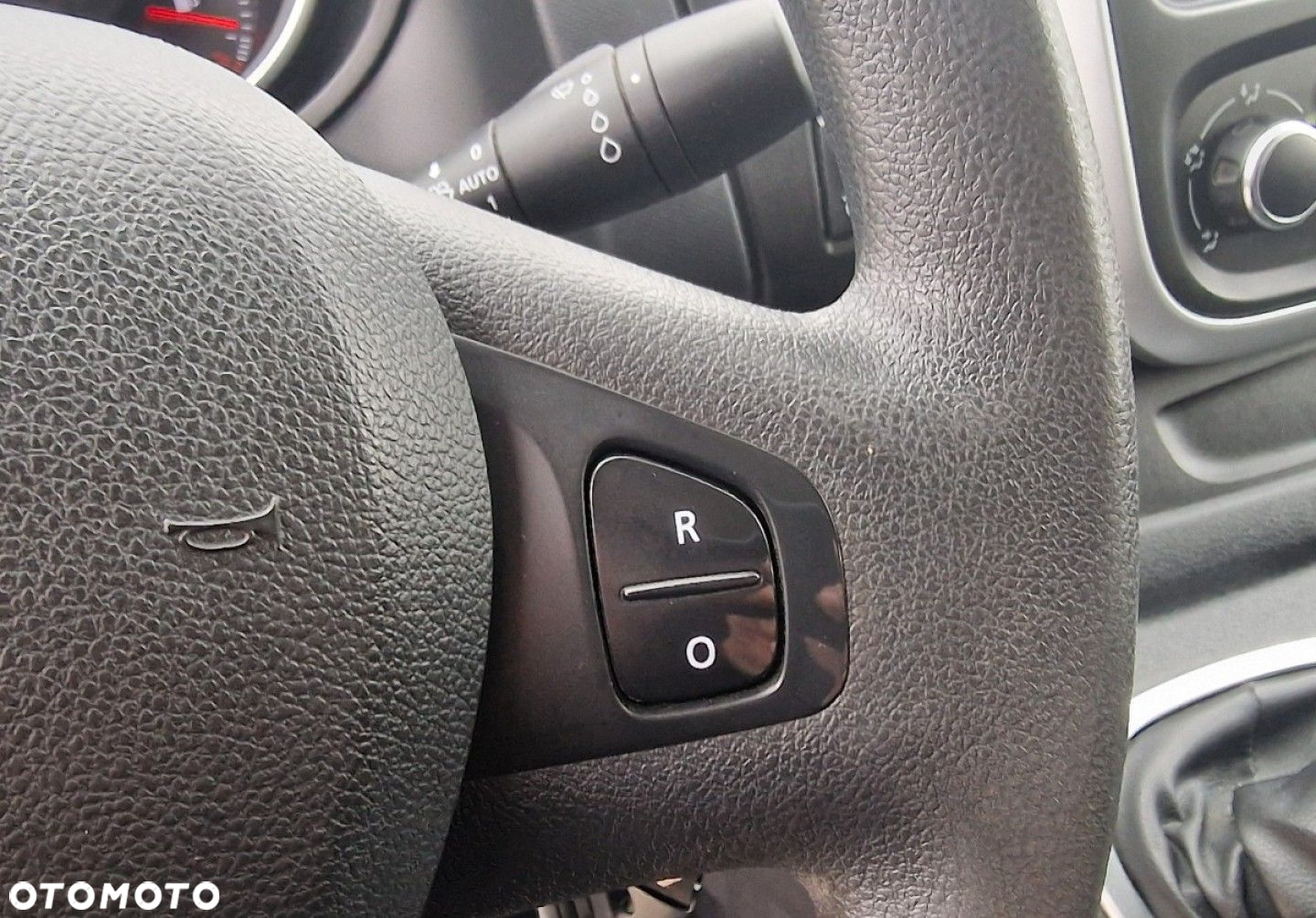 Renault Trafic - 15