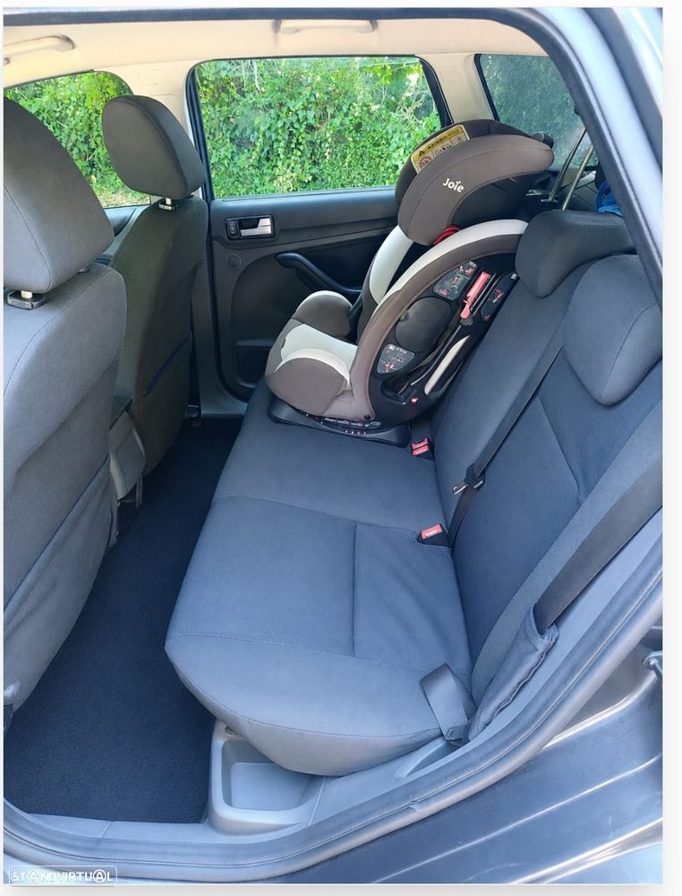 Ford Focus SW 1.6 TDCi Connec. - 9