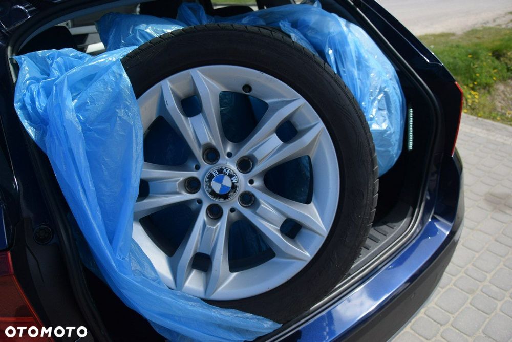 BMW X1 sDrive18d - 21