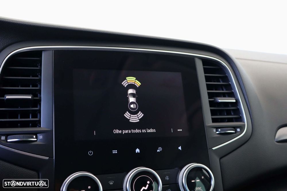 Renault Mégane Sport Tourer 1.3 TCe Limited - 32