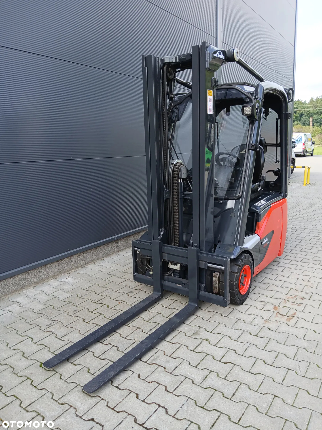 Linde E14-02 - 4