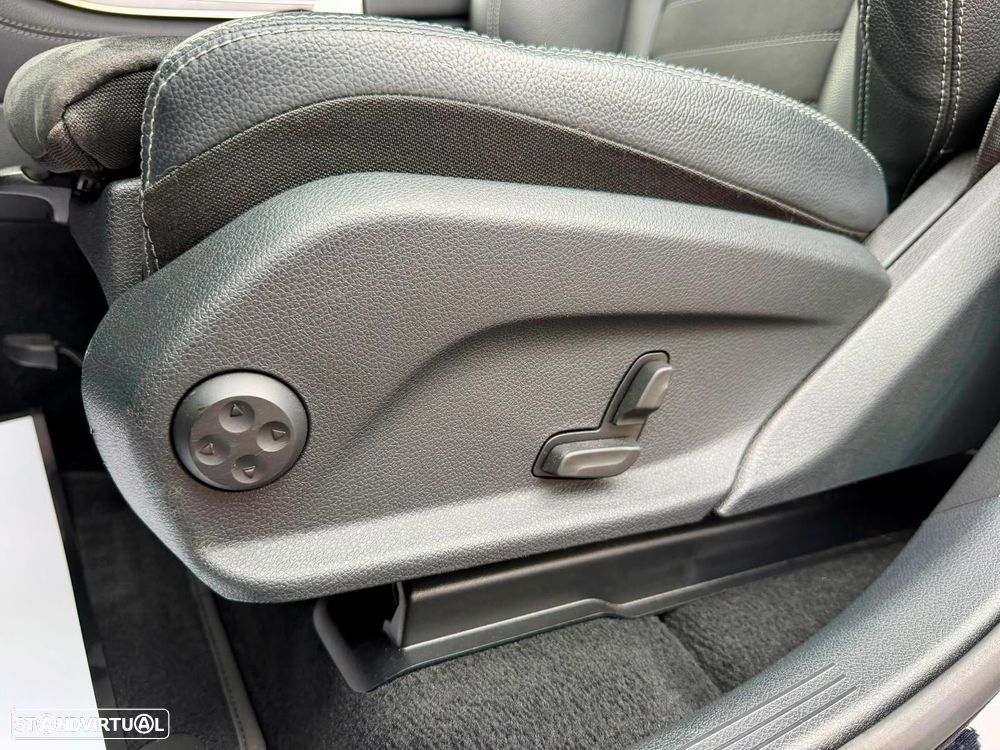 Mercedes-Benz GLC 300 de 4Matic - 29