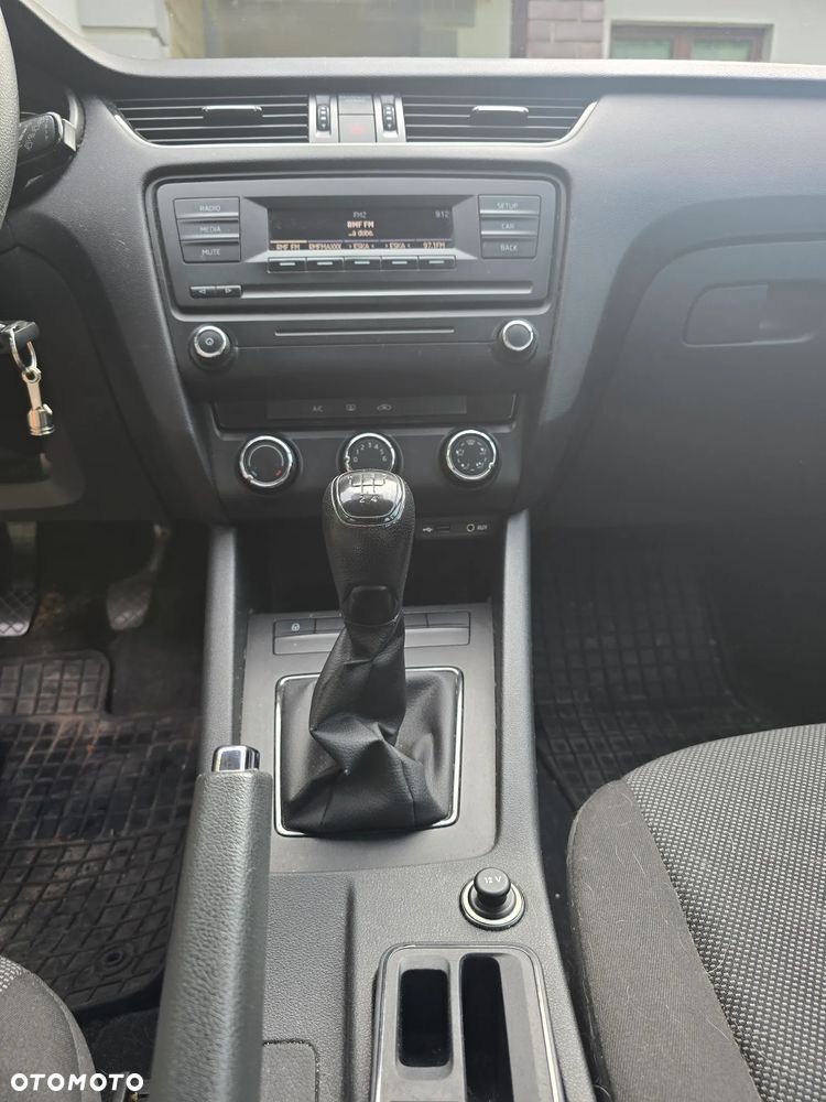Skoda Octavia 1.6 TDI Edition - 14