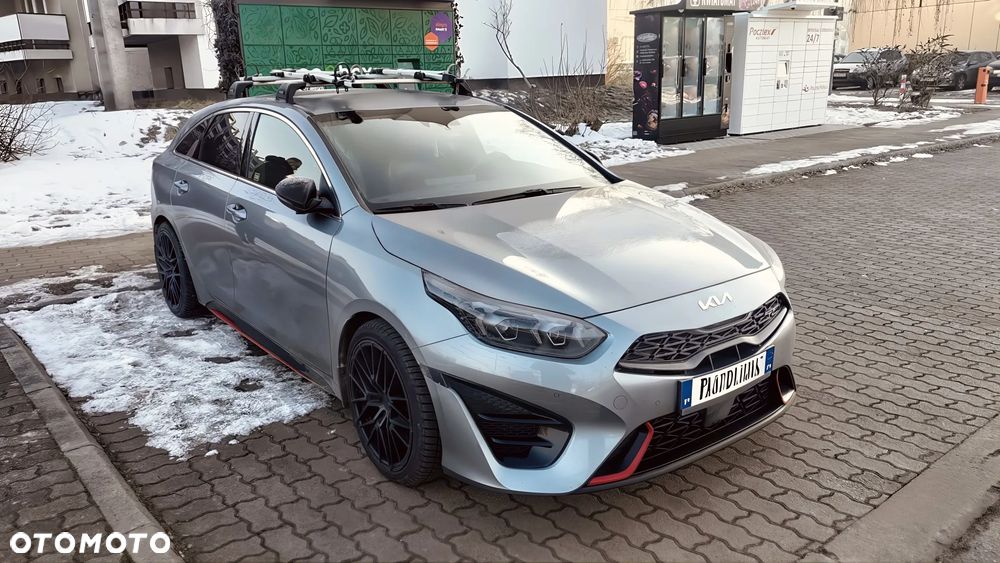Kia ProCeed 1.6 T-GDI GT DCT - 11