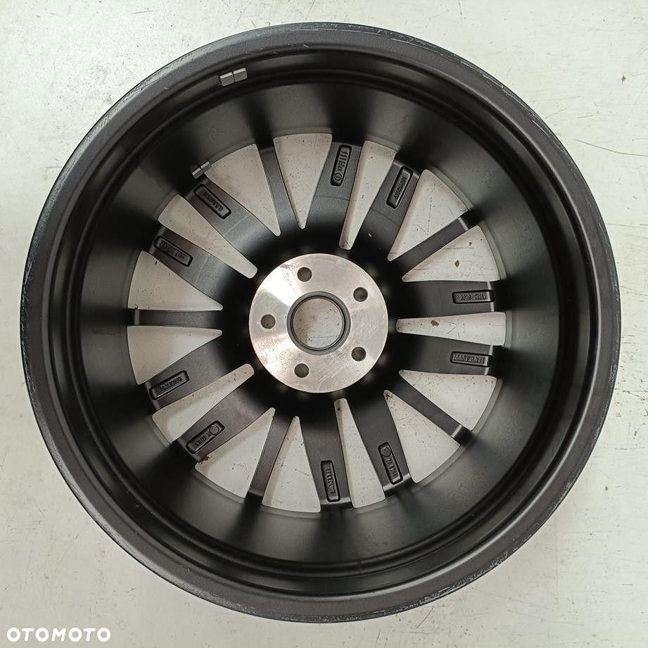 Alufelga 5x114,3 19 Maserati Ghibli 670016851 (F8398A) - 3
