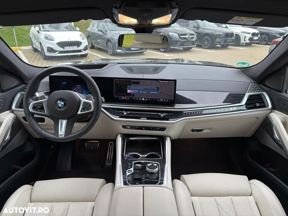 BMW X6 xDrive40i AT MHEV - 17