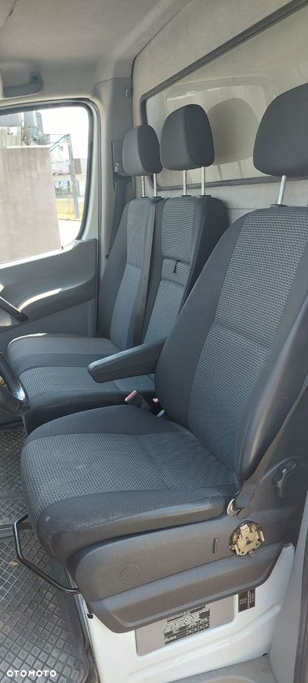 Mercedes-Benz Sprinter - 7