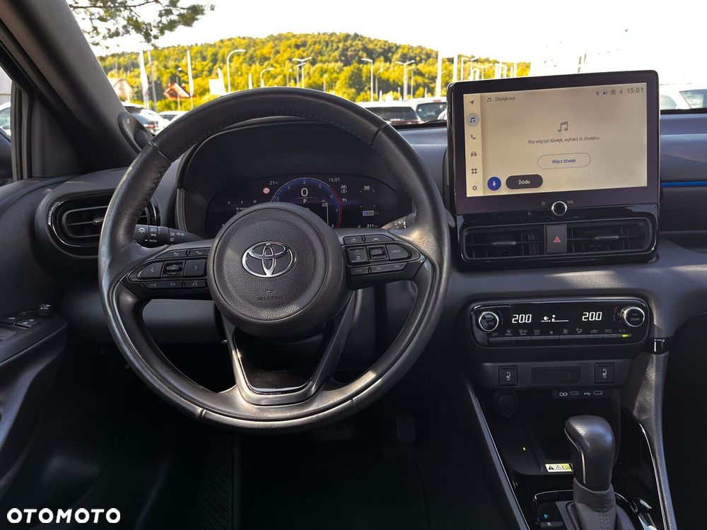 Toyota Yaris Hybrid 1.5 Premiere Edition - 11