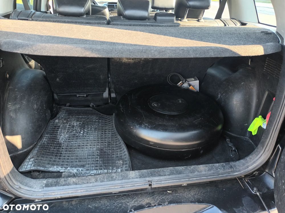 Suzuki Grand Vitara 2.0 - 16