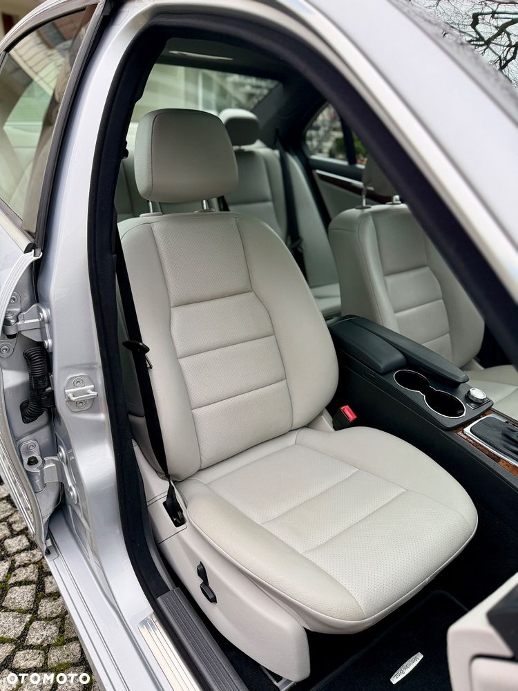 Mercedes-Benz Klasa C 350 4Matic (BlueEFFICIENCY) 7G-TRONIC Elegance - 10