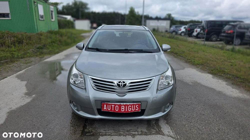 Toyota Avensis - 3