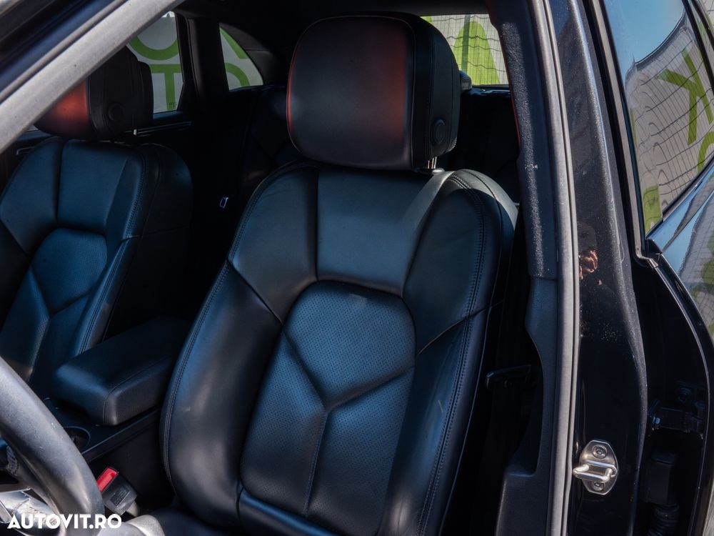 Porsche Macan - 30