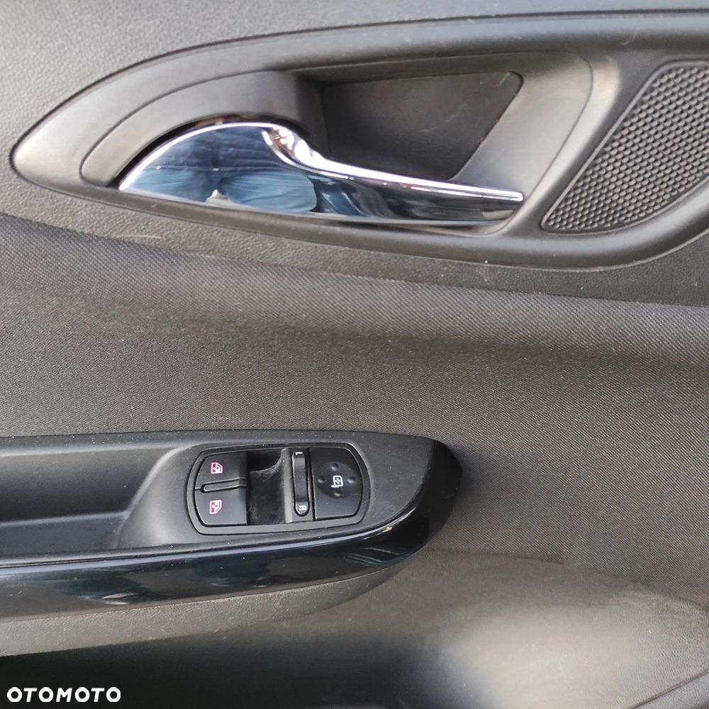 Opel Corsa - 14